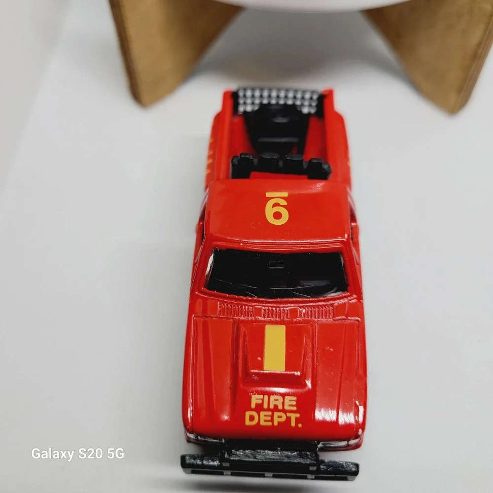 Vintage Red Fire Dept Search Rescue Toy Truck Car Number 6‎
